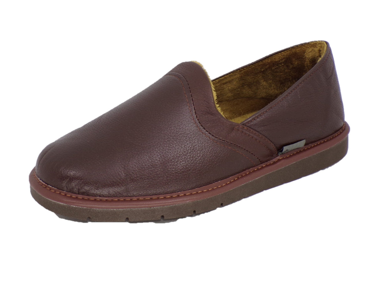 Pantuflas E-9573 de piel de borrego para hombre, detalle de la costura