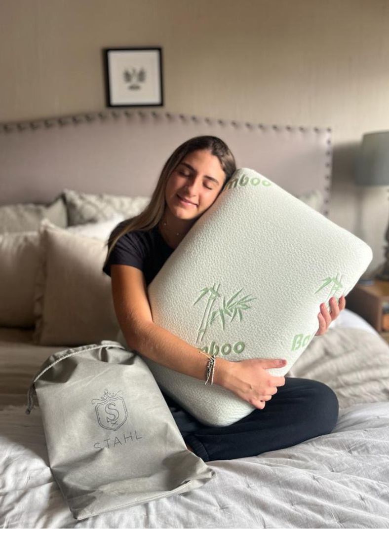 Almohada E-6050 de memory foam con funda de bambú, vista del empaque