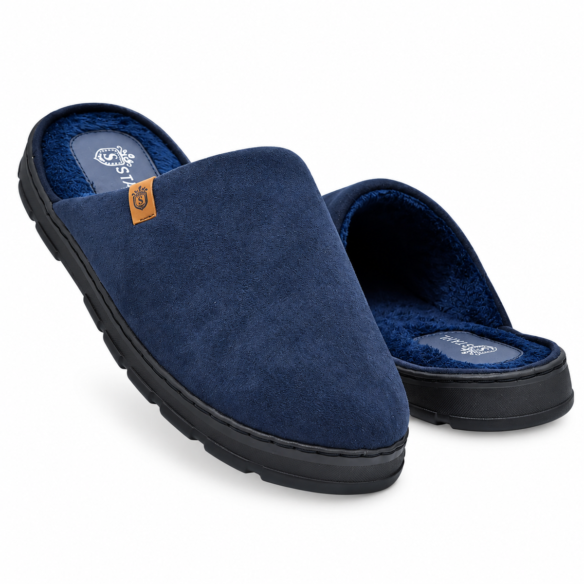 Pantuflas E-9835 de gamuza para hombre, vista de tres cuartos