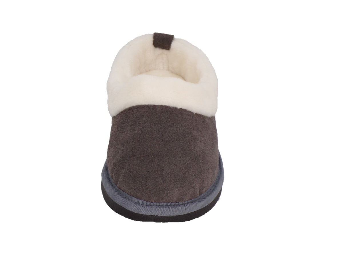 Pantuflas E-3594 de gamuza para mujer, detalle del corte