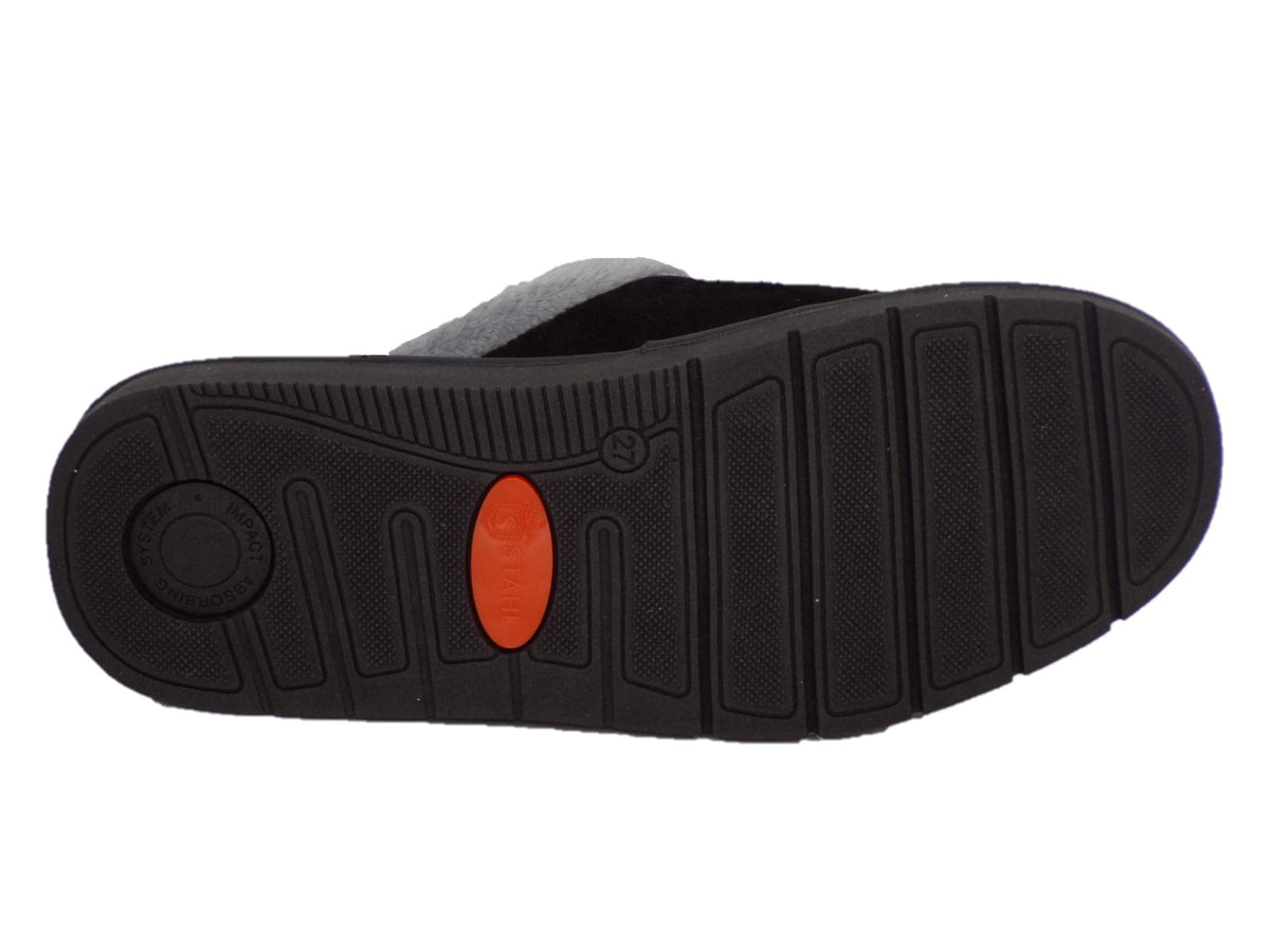 Pantuflas E-4751 de gamuza para hombre, detalle del corte